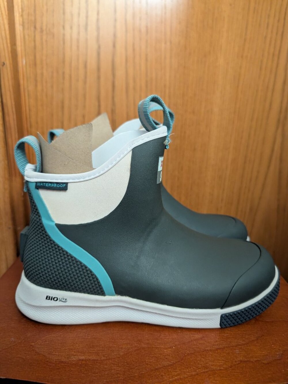 XTRATUF Women's 6" Ankle Deck Boot Sport